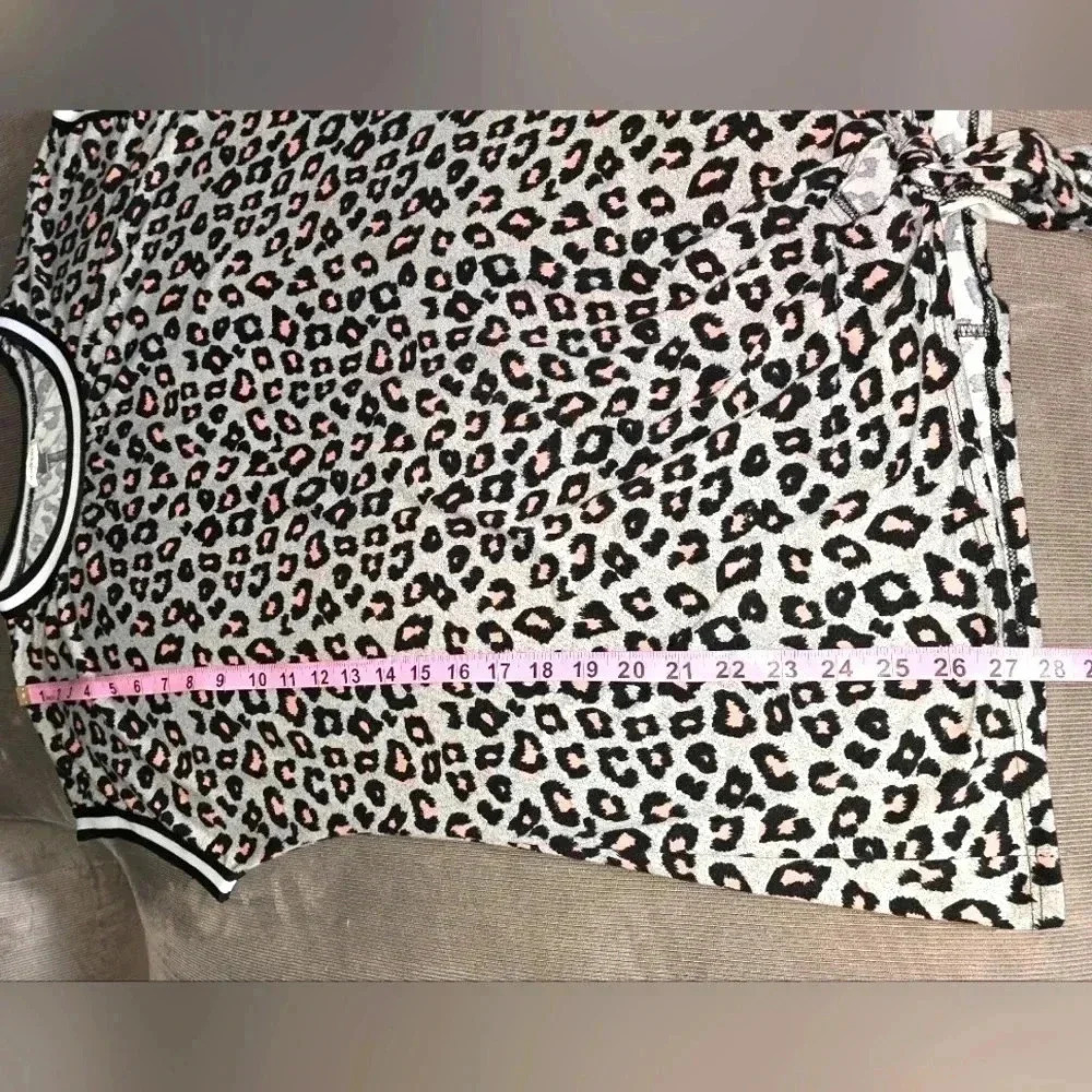 Avenue Animal Print Side Tie Wringer Tee Women's Plus Size 14/16 14 16 or 1X - Picture 7 of 7